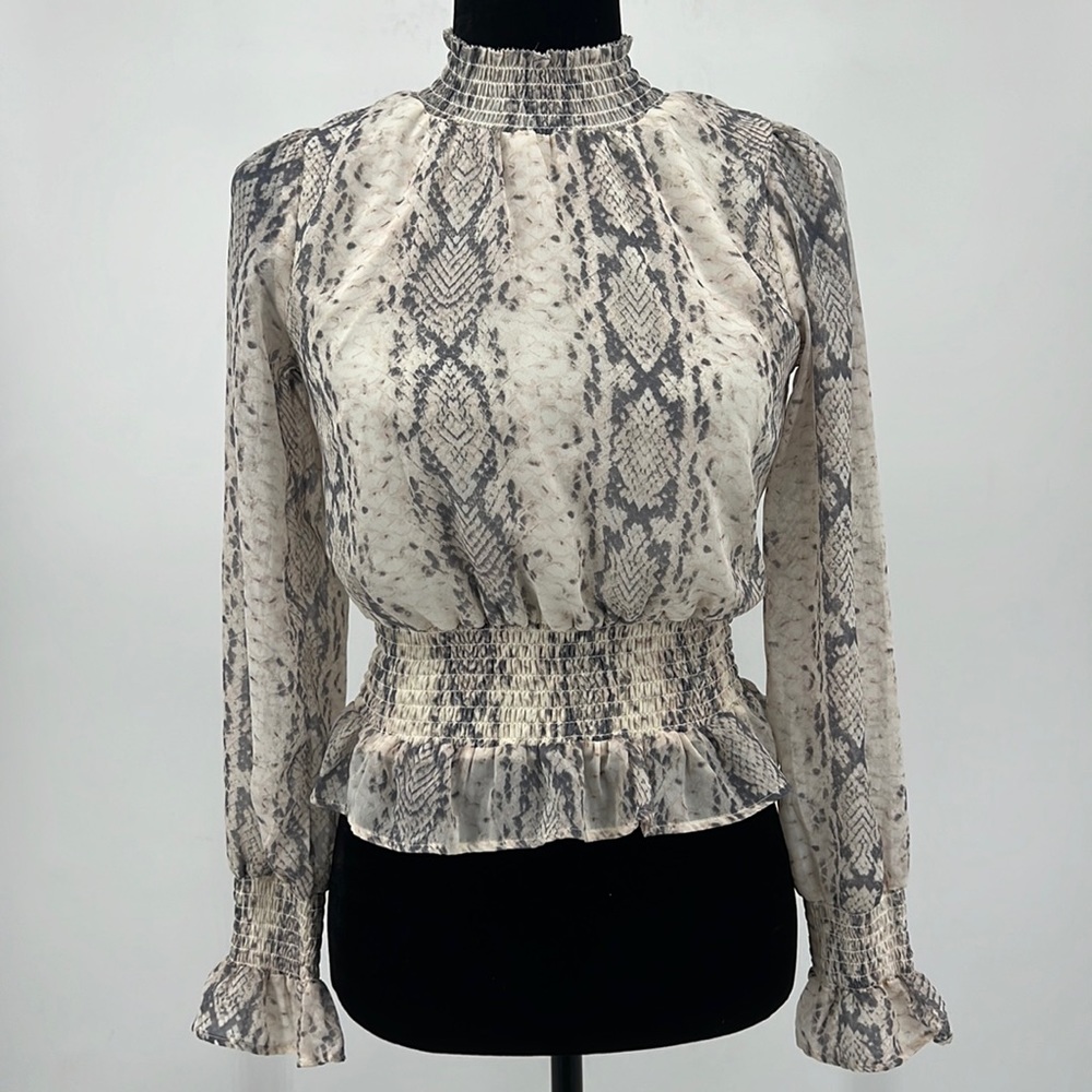 Japna Snake Print Cropped Blouse-Smocked Waist, Collar, Wrists Sz. XS